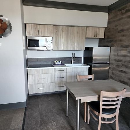 Razoolies Inn Stephenville 客房 照片