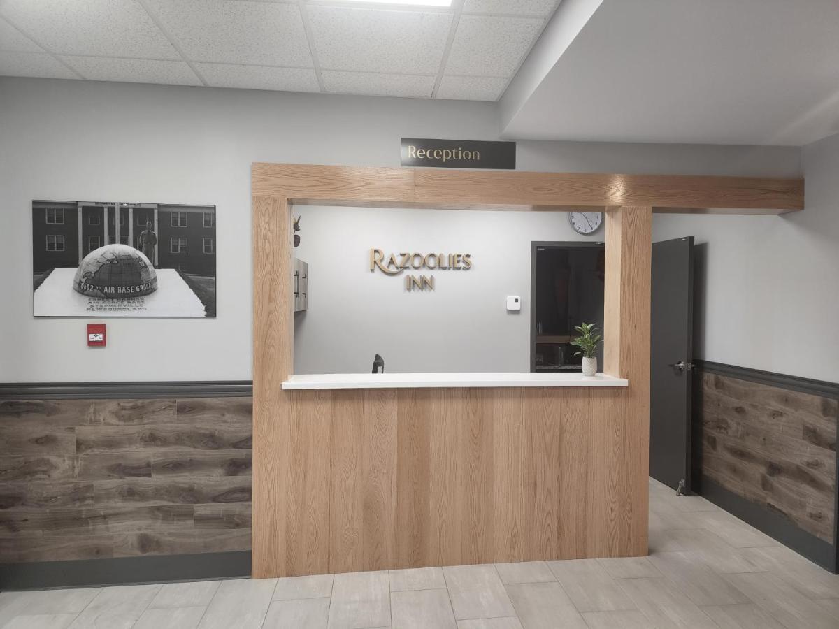 Razoolies Inn Stephenville 外观 照片